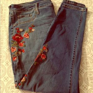 Floral stitched Jeggings